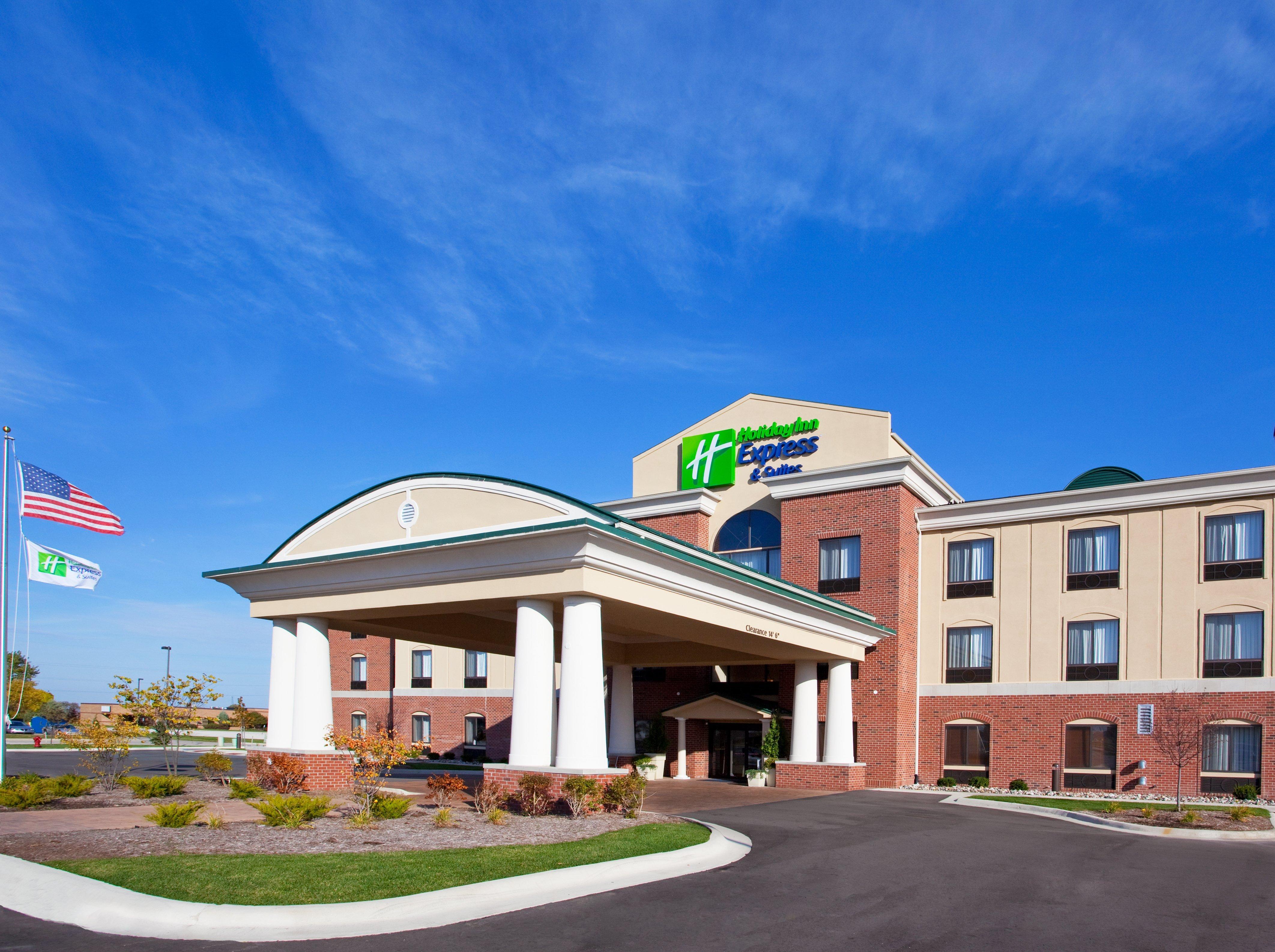 Holiday Inn Express Hotel & Suites Bay City By Ihg Exterior photo