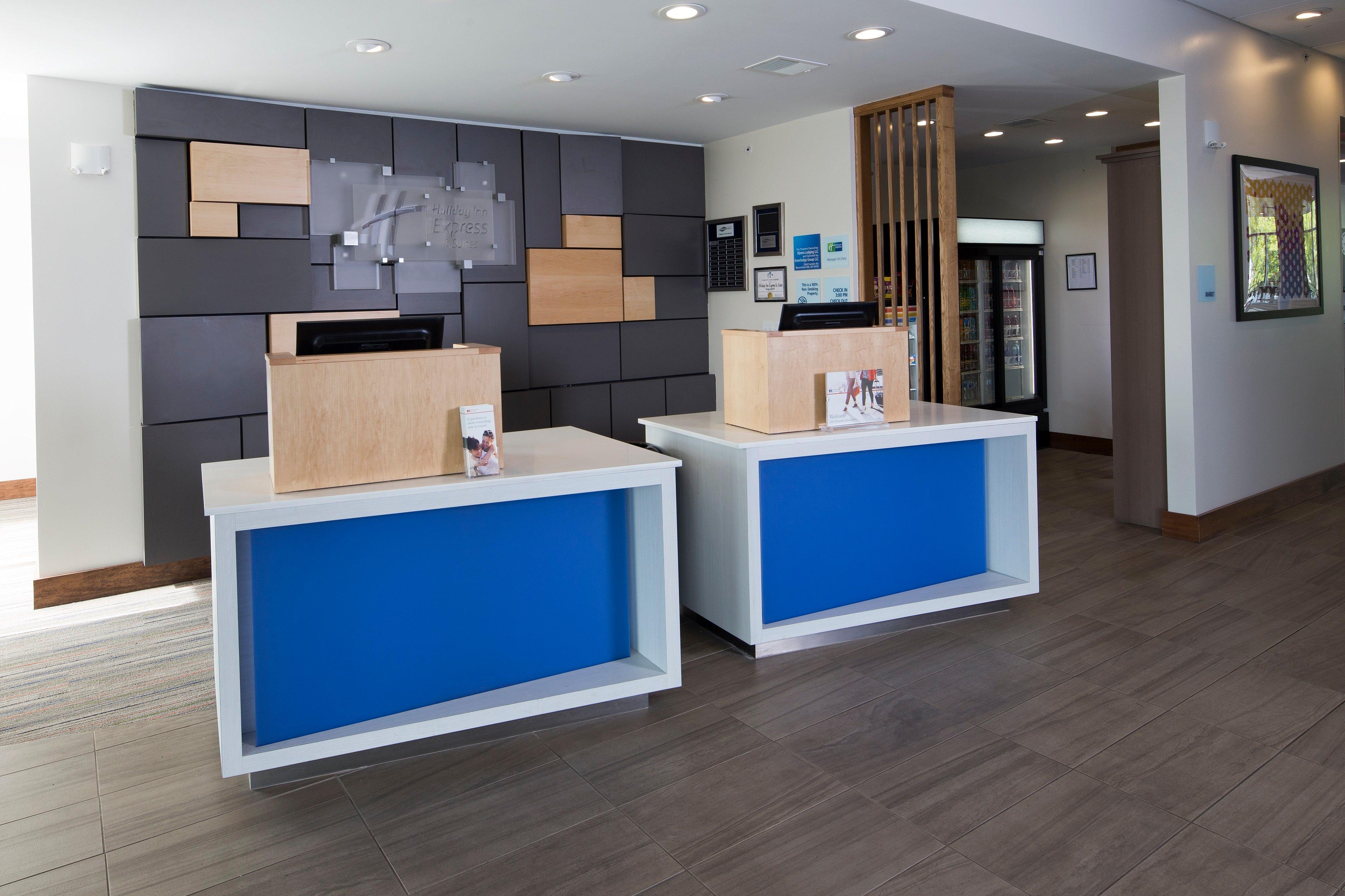 Holiday Inn Express Hotel & Suites Bay City By Ihg Exterior photo